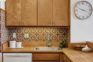 320 Lee St, Oakland, CA 94610 - Photo 19