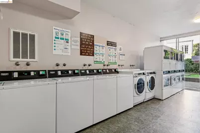 320 Lee St #603, Oakland, CA 94610 - Photo 41