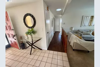 34104 Cromwell Pl, Fremont, CA 94555 - Photo 9