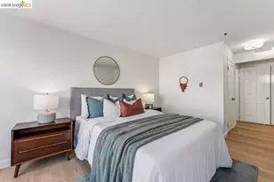 322 Hanover Ave, Oakland, CA 94606 - Photo 27