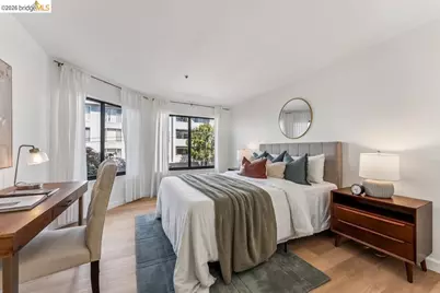 322 Hanover Ave #212, Oakland, CA 94606 - Photo 25