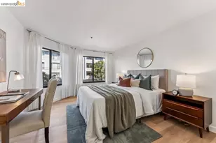 322 Hanover Ave, Oakland, CA 94606 - Photo 25