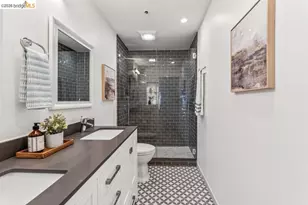 322 Hanover Ave, Oakland, CA 94606 - Photo 29