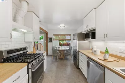 2651 Ione Ave, Castro Valley, CA 94546 - Photo 21