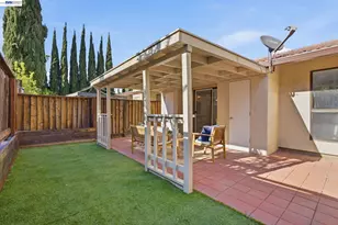 1644 Branham Ln, San Jose, CA 95118 - Photo 17