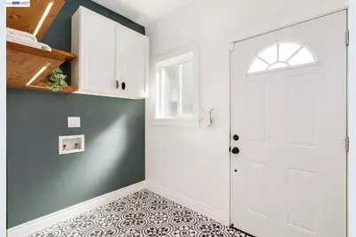 2417 Palmetto St, Oakland, CA 94602 - Photo 25