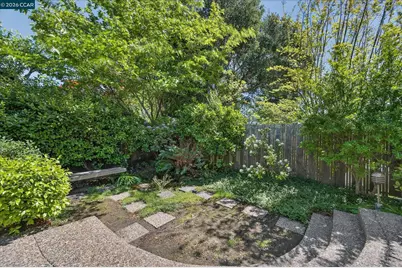 102 Fiesta Cir, Orinda, CA 94563 - Photo 33