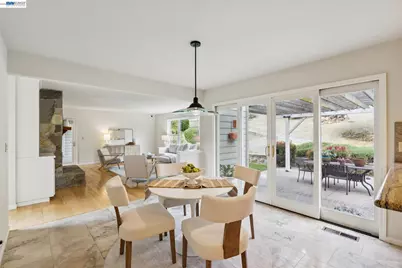 409 Oak Ln, Pleasanton, CA 94566 - Photo 17