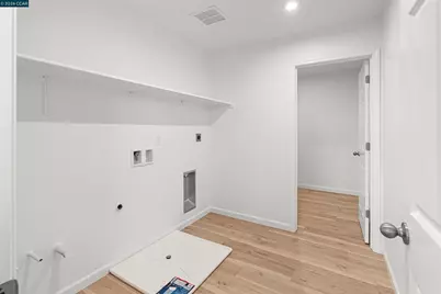 953 Arneis Ave, Manteca, CA 95337 - Photo 15