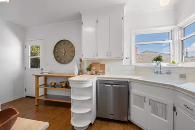 5625 Sacramento Ave, Richmond, CA 94804 - Photo 13