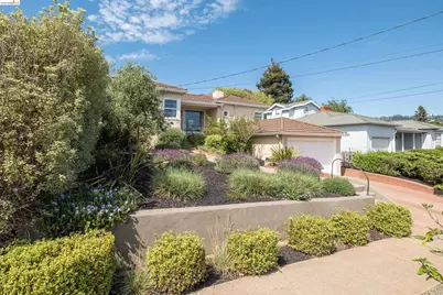5625 Sacramento Ave, Richmond, CA 94804 - Photo 3