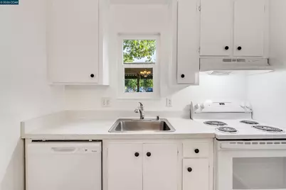 375 Camelback Rd #4, Pleasant Hill, CA 94523 - Photo 13