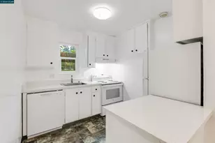 375 Camelback Rd, Pleasant Hill, CA 94523 - Photo 11