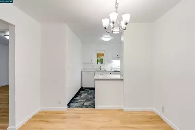 375 Camelback Rd #4, Pleasant Hill, CA 94523 - Photo 7