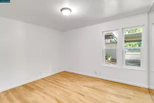 375 Camelback Rd, Pleasant Hill, CA 94523 - Photo 15