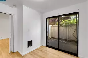 375 Camelback Rd, Pleasant Hill, CA 94523 - Photo 21