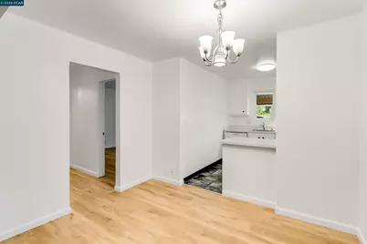 375 Camelback Rd #4, Pleasant Hill, CA 94523 - Photo 13