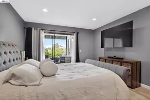 8461 Traminer Ct, San Jose, CA 95135 - Photo 21