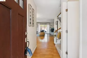 3011 Mayhew Ct, Walnut Creek, CA 94597 - Photo 5