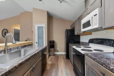 906 Villa Terrace, Brentwood, CA 94513 - Photo 15