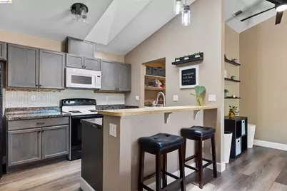 906 Villa Terrace, Brentwood, CA 94513 - Photo 9