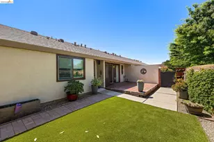 906 Villa Terrace, Brentwood, CA 94513 - Photo 5