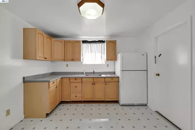 2522 19th Ave, Oakland, CA 94606 - Photo 23