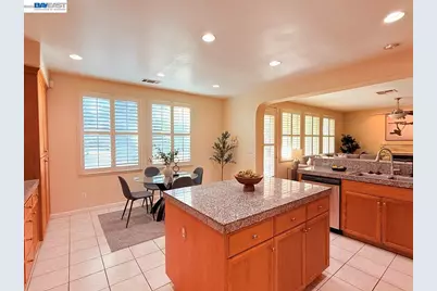 3329 Lair Way, Antioch, CA 94531 - Photo 21