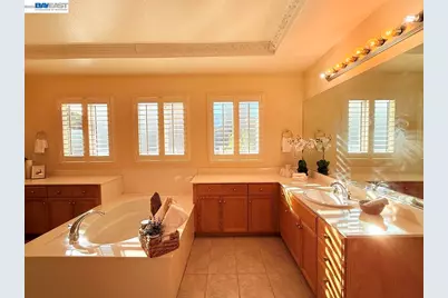 3329 Lair Way, Antioch, CA 94531 - Photo 39