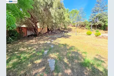 3329 Lair Way, Antioch, CA 94531 - Photo 55