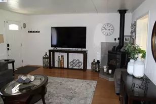 536 Williams St, Murphys, CA 95247 - Photo 3