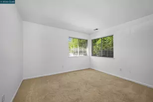 320 Warmcastle Ct, Martinez, CA 94553 - Photo 13