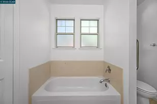 320 Warmcastle Ct, Martinez, CA 94553 - Photo 19