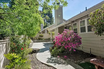 320 Warmcastle Court, Martinez, CA 94553 - Photo 25