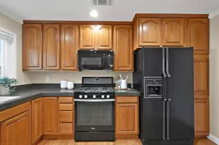 7286 Sheffield Ln, Dublin, CA 94568 - Photo 9