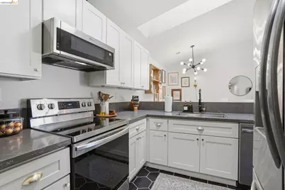 925 Villa Terrace, Brentwood, CA 94513 - Photo 13