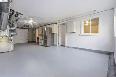 219 Jules Ave, San Francisco, CA 94112 - Photo 25