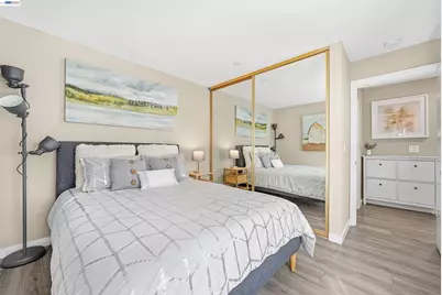 3325 Kimberly Way, San Mateo, CA 94403 - Photo 21