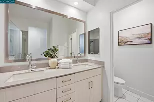 150 Uptown Cir, Oakland, CA 94607 - Photo 21