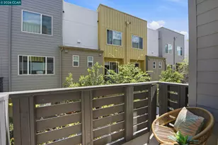 150 Uptown Cir, Oakland, CA 94607 - Photo 15