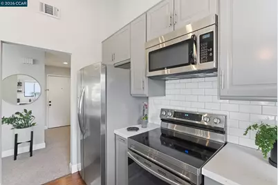 1050 Maywood Lane, Martinez, CA 94553 - Photo 27