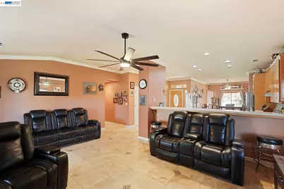 810 Vinewood Dr, Modesto, CA 95351 - Photo 7