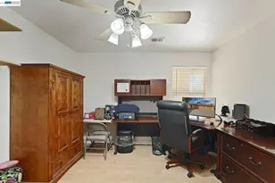 810 Vinewood Dr, Modesto, CA 95351 - Photo 15