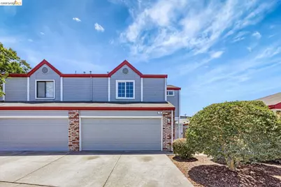 16 Town Sq Pl, Oakland, CA 94603 - Photo 35