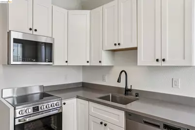 4722-4726 Shattuck Ave, Oakland, CA 94609 - Photo 15