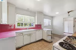 3165 Euclid Ave, Concord, CA 94519 - Photo 11