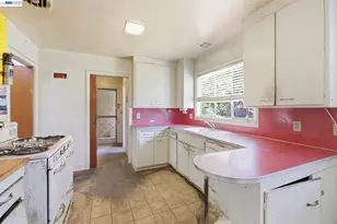 3165 Euclid Ave, Concord, CA 94519 - Photo 9