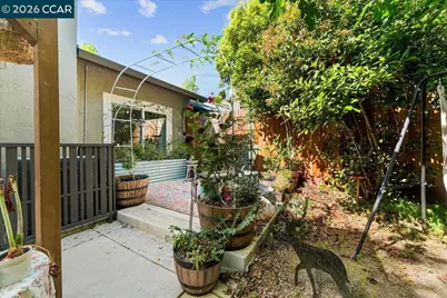 1734 Casa Grande St, Benicia, CA 94510 - Photo 27