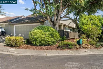 1734 Casa Grande St, Benicia, CA 94510 - Photo 35