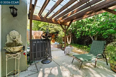 1734 Casa Grande St, Benicia, CA 94510 - Photo 23